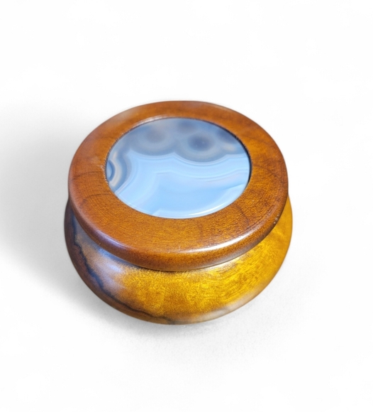 Wooden Trinket Box with Agate Lid Made in Brazil - Picture 1 of 7